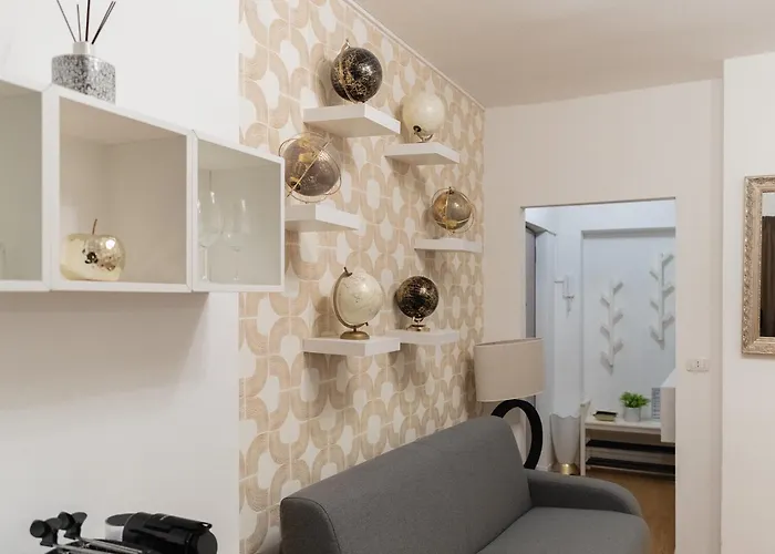 Apartment Mica Sparano *